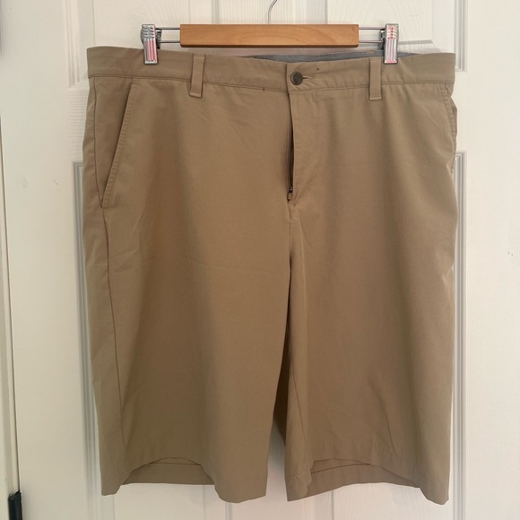 adidas Ultimate265 Golf Short - Picture 2 of 3